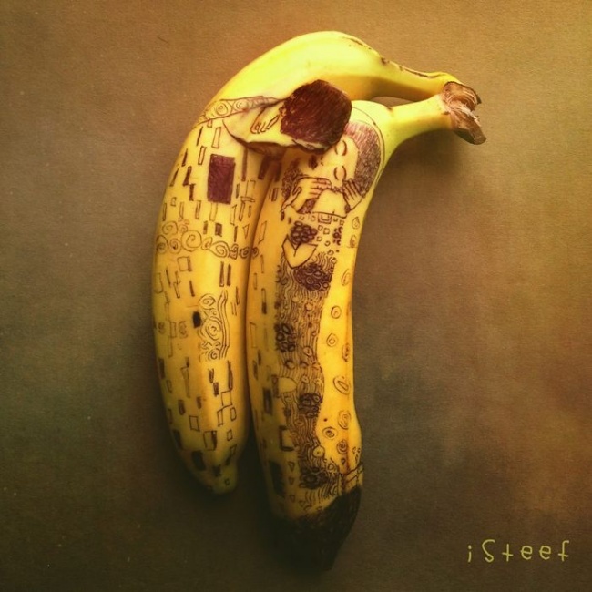 12921410-R3L8T8D-650-banana-drawings-fruit-art-stephan-brusche-3-1