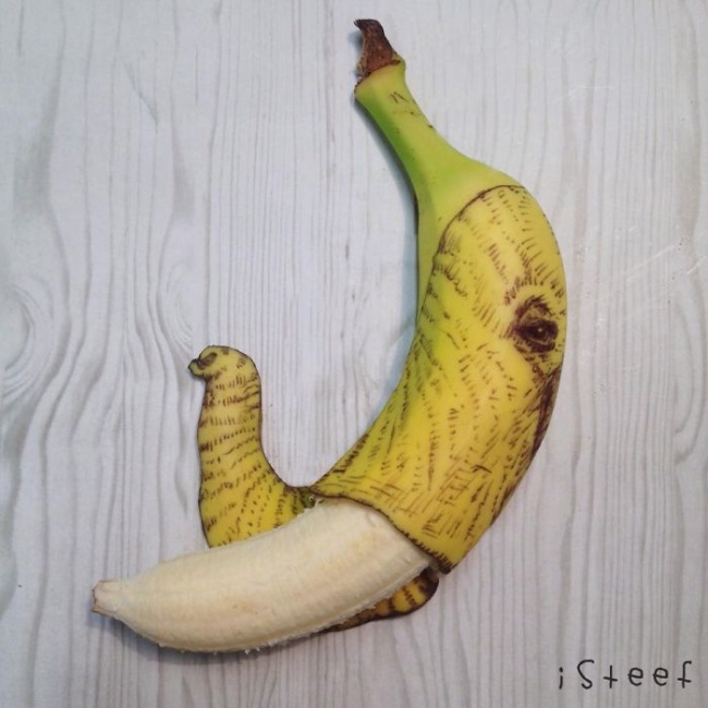 12921460-R3L8T8D-650-banana-drawings-fruit-art-stephan-brusche-6