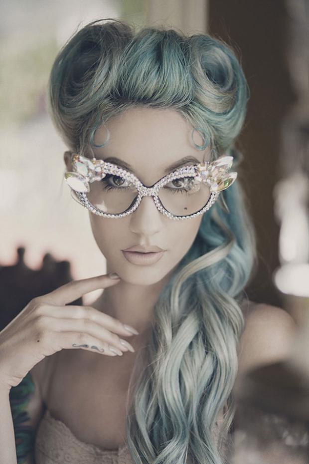 gray-granny-hair-trend-41__605_1427743212