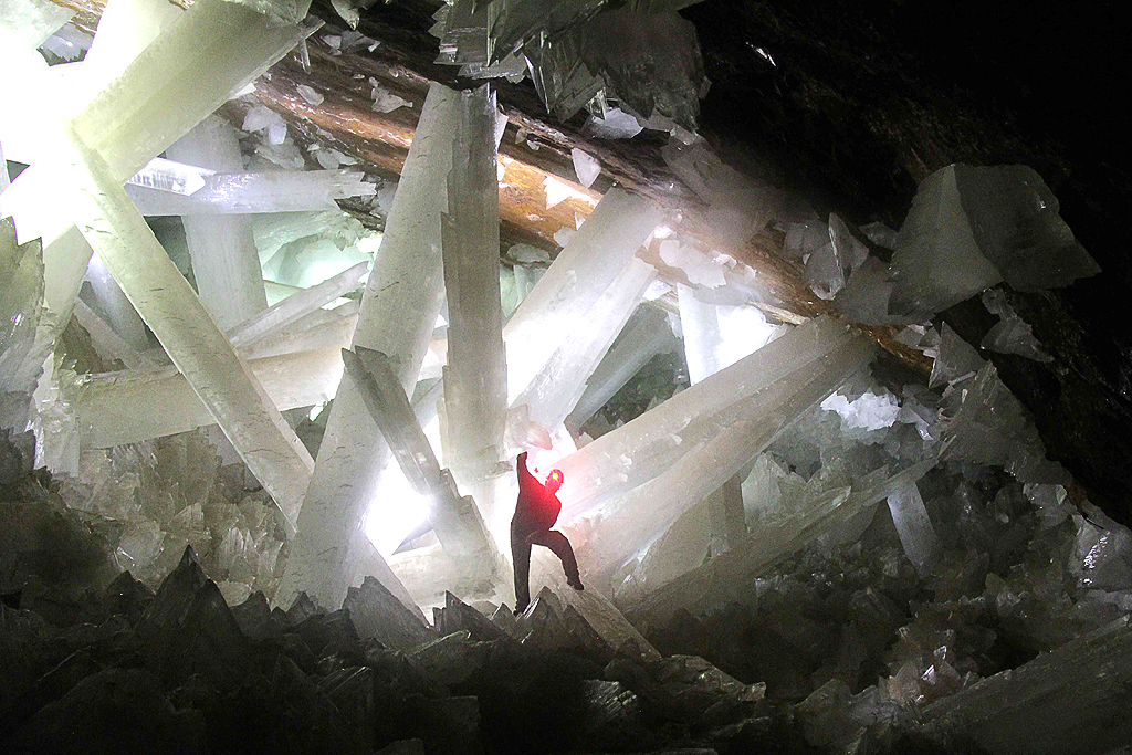 cueva-de-los-cristales-de-naica