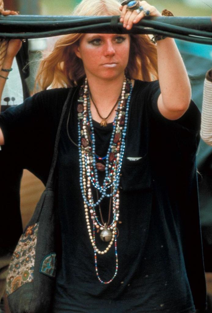 woodstock-women-fashion-1969-55__880