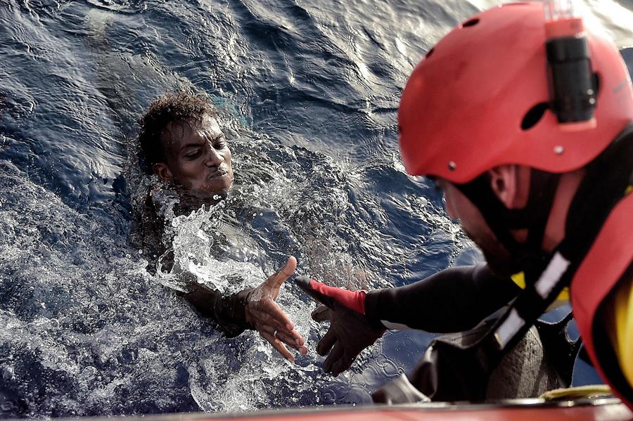 TOPSHOT-LIBYA-EUROPE-MIGRANTS