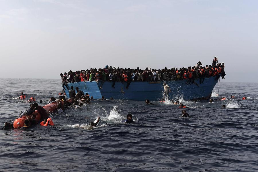 TOPSHOT-LIBYA-EUROPE-MIGRANTS