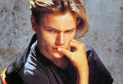 celebrity-deaths-river-phoenix-died-pic